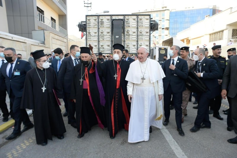 غبطة أبينا البطريرك يستقبل قداسة البابا فرنسيس في كاتدرائية سيّدة النجاة السريانية الكاثوليكية في العراق